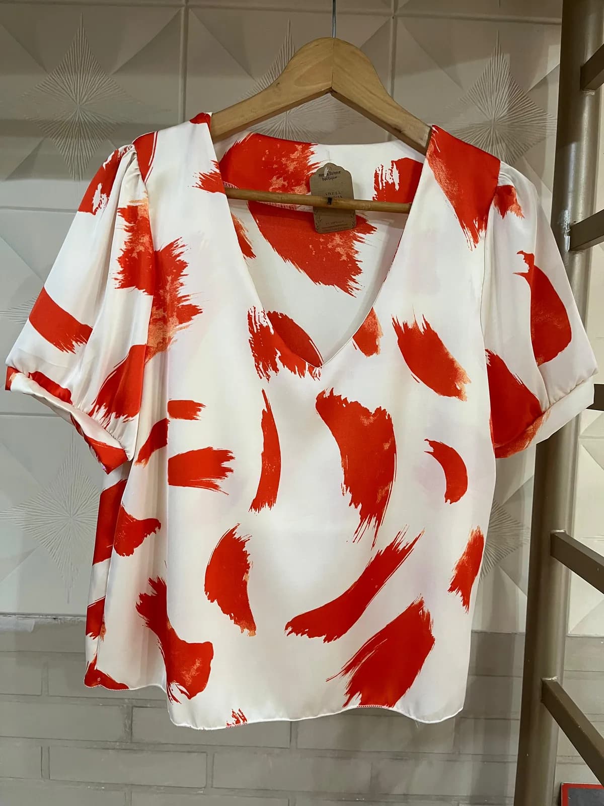 Blusa satén estampada